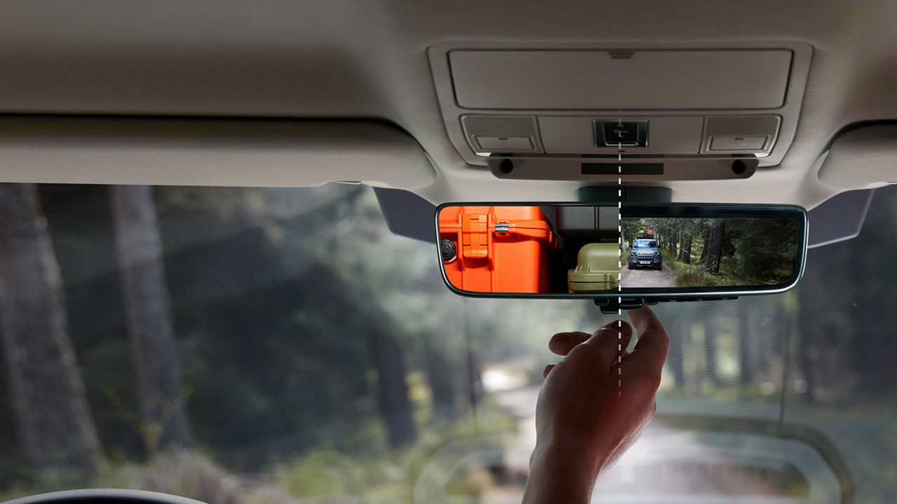 Land Rover Defender main mirror settings