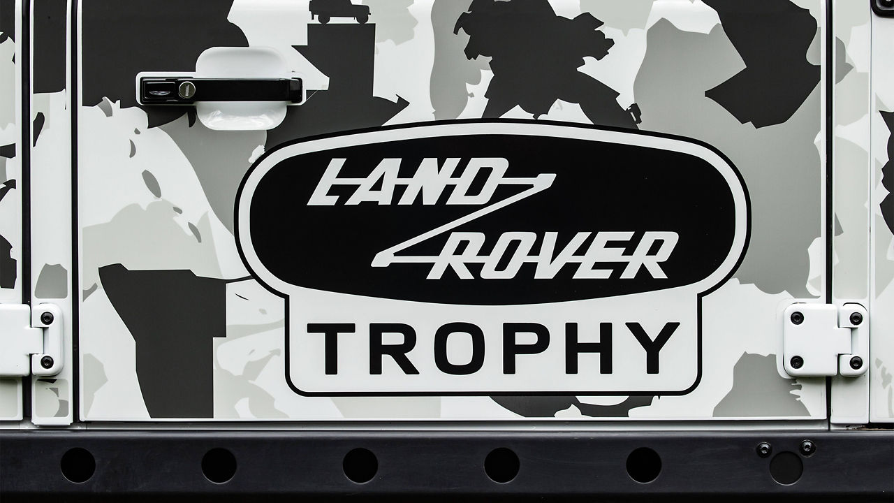 Land Rover Defender V8 Trophy II