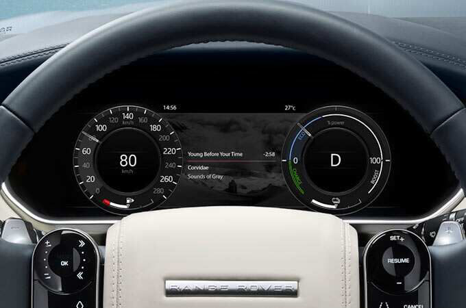 Range Rover cockpit detail