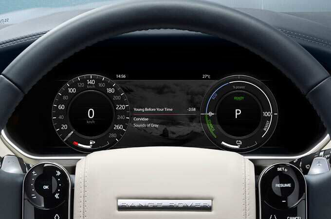 Range Rover cockpit detail