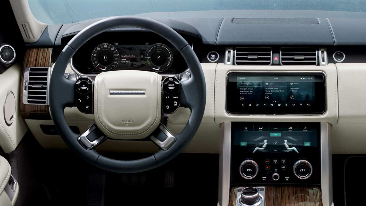 Range Rover cockpit 