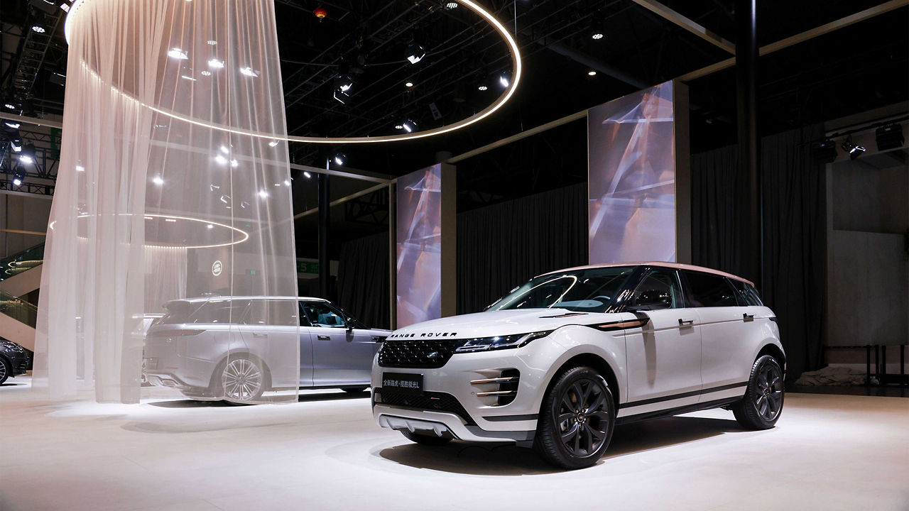 Range Rover Evoque L 2.0T Light Hybrid