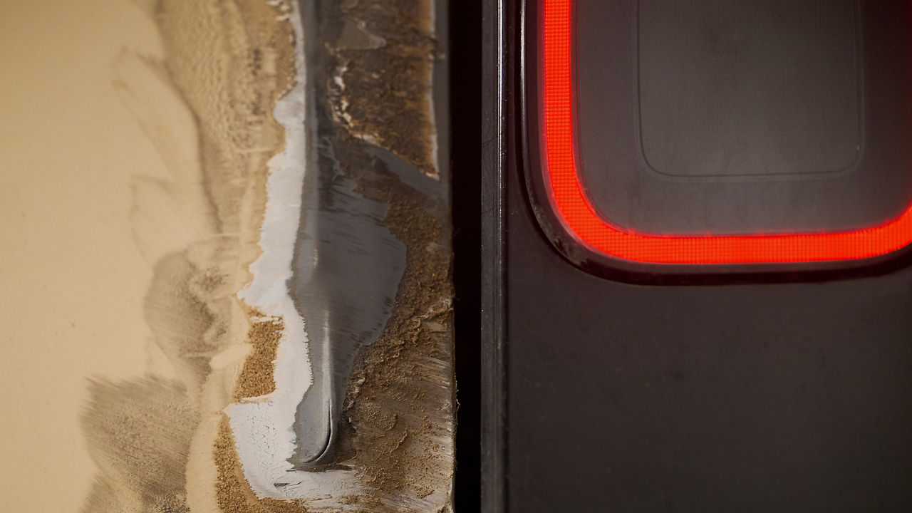 Defender Dakar rear light closeup