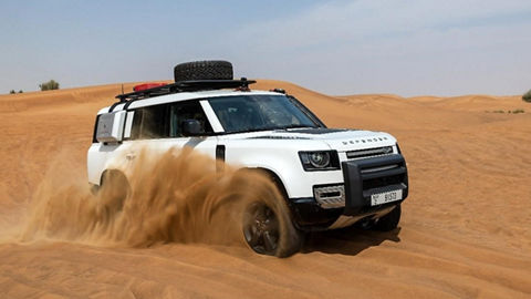 Land Rover Defender 130 Black Roof Rack Boosts Vehicle Rigidity 