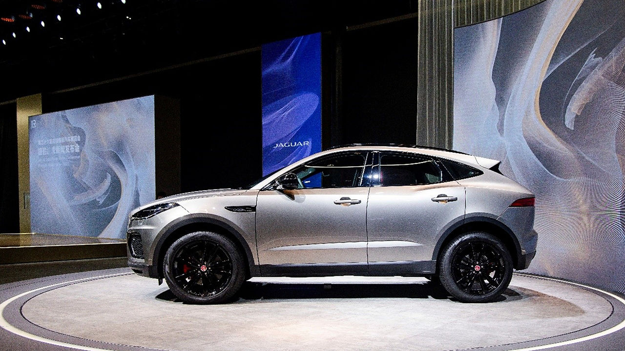 Jaguar E-Pace on Stage