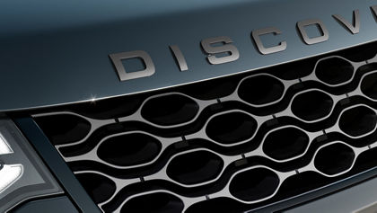 Discovery Sport front Grille close-up
