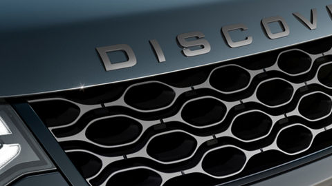 Discovery Sport front Grille close-up