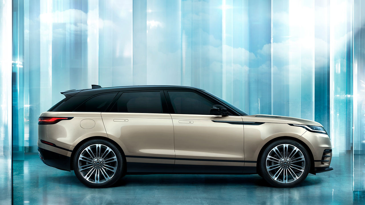Range Rover Velar Batumi Gold