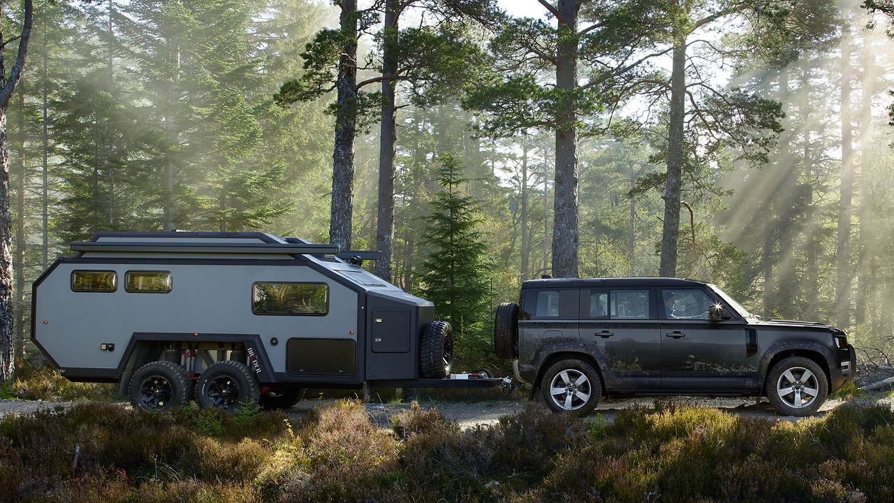 Defender Pulling a towing van