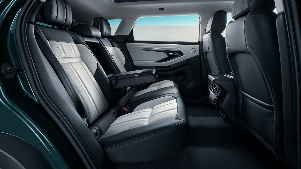 Range Rover Evoque Back seat