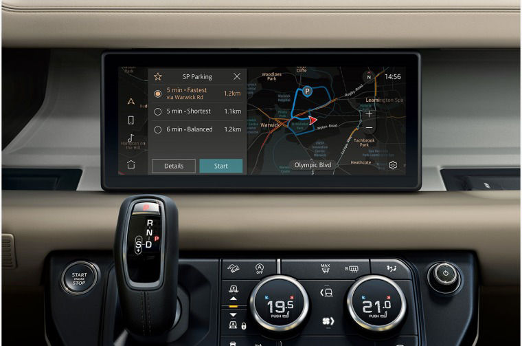 Land Rover Defender Infotainment system and navigation