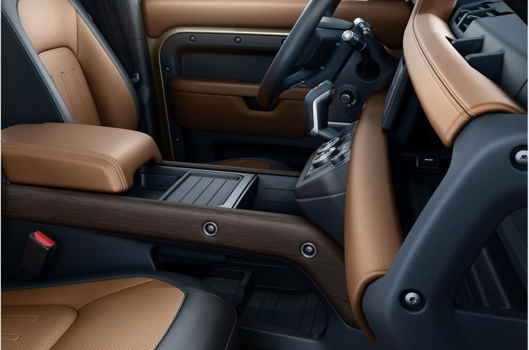 Land Rover Defender cockpit