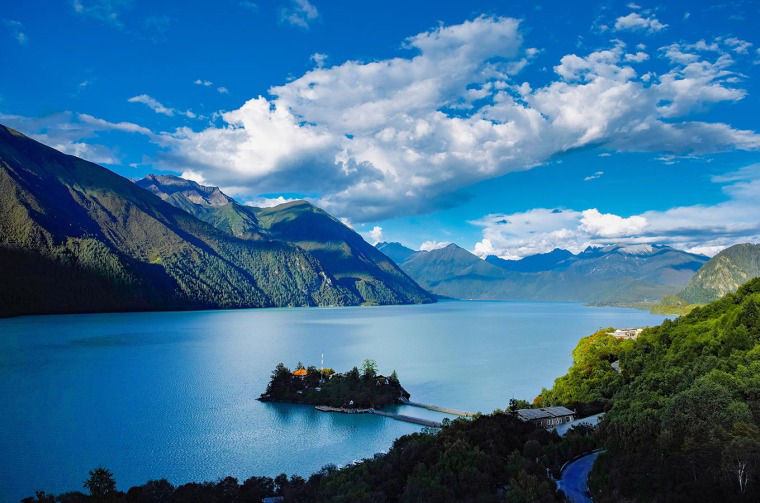 Mountain lake landscape