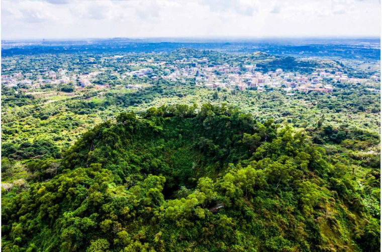 Saddle Ridge Volcano landscape