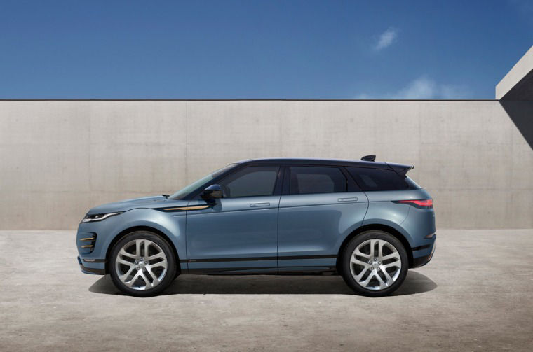 Range Rover Evoque side view