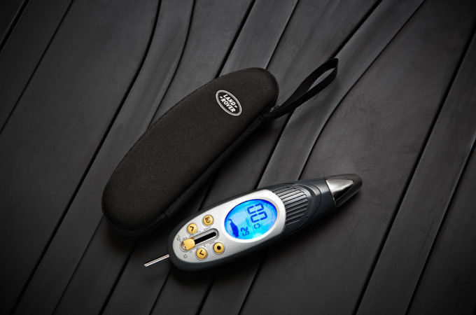 Land Rover tyre pressure gauge