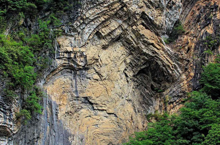 Close up of cliff face