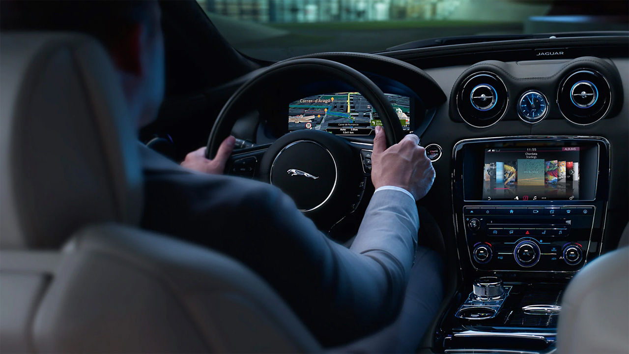 Jaguar XJ interior details 