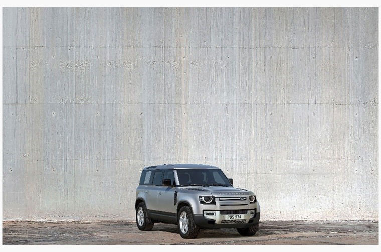 Range Rover Defender 