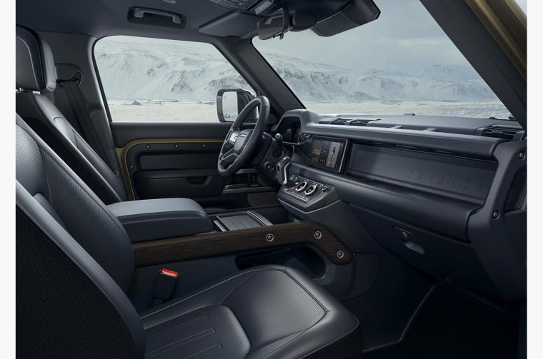 Land Rover Defender cockpit