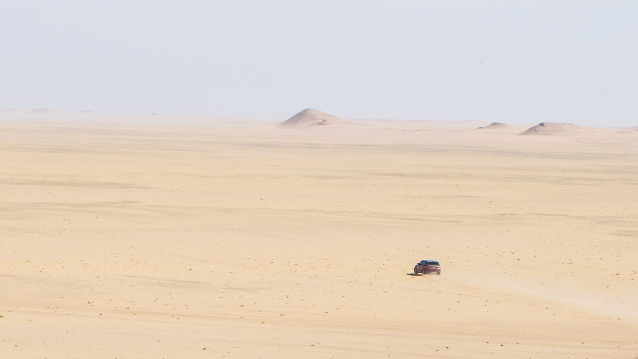 Range Rover Sport on desert