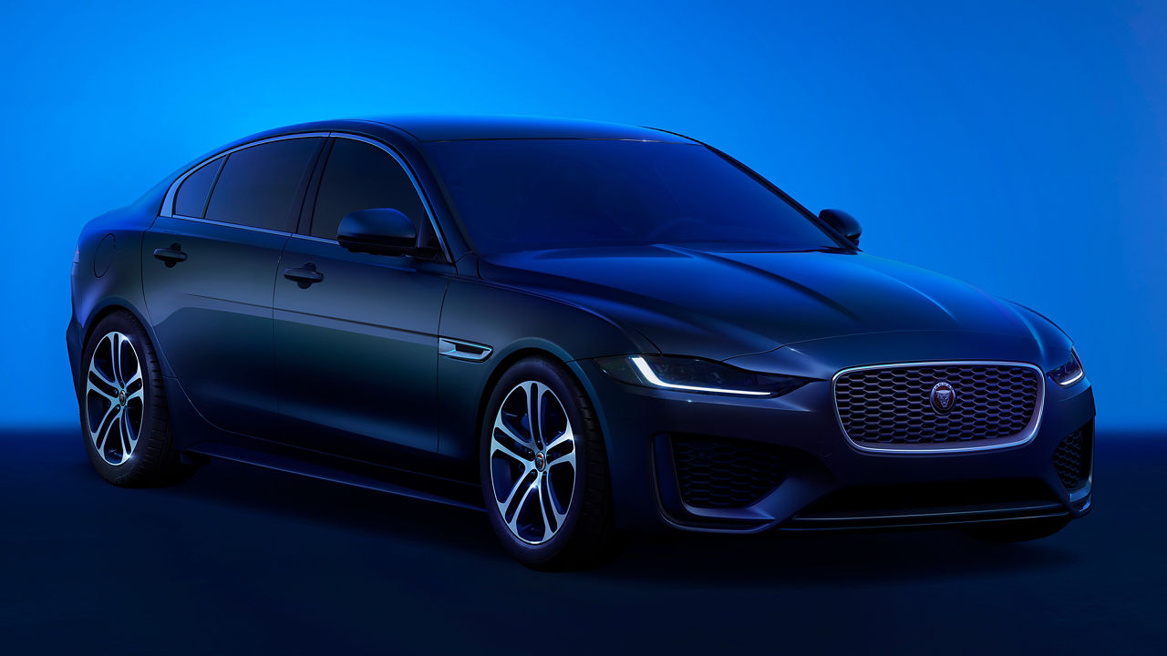 Jaguar XE R-Dynamic S